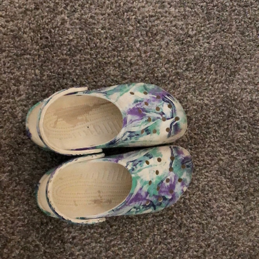 CROCS